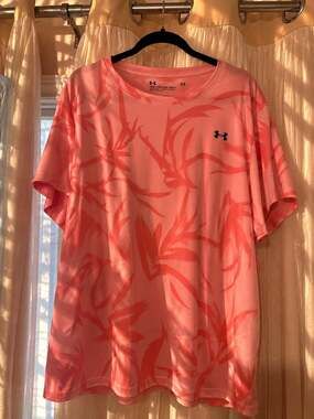 Under Armour Pink Leaf Print Loose Short Sleeve T-Shirt 2X